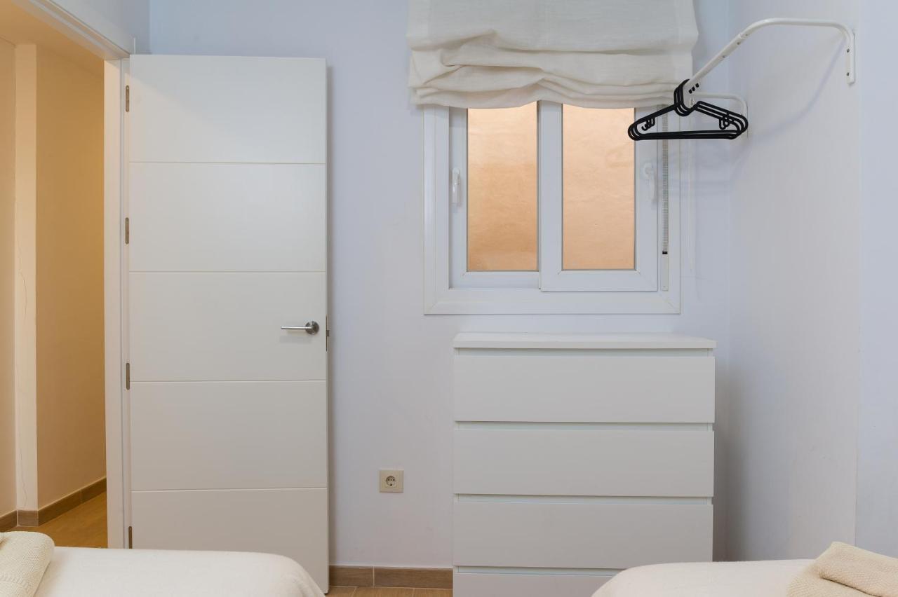 Atlantis Luxury Apartment Tarifa- Views, Parking, Wifi, Aircon, Swimming Pool Exteriör bild